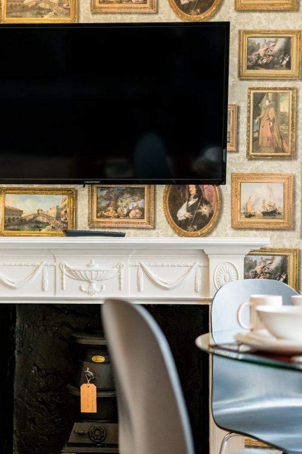 West Bow - Magical Harry Potter-Inspired Flat Near Edinburgh Castle Apartment Exterior photo